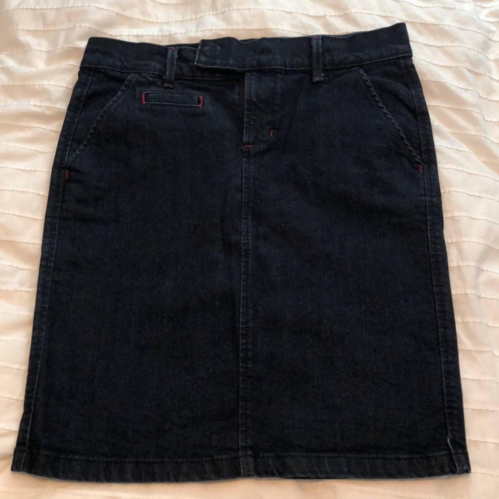 Old Navy Pencil Skirt